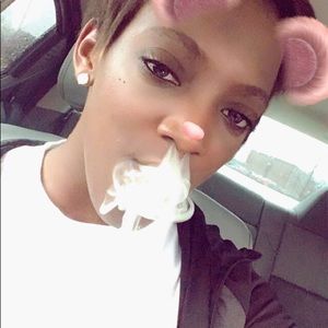 Meet your Posher, Eboni